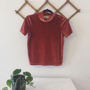 {Madewell} Orangey-red velvet t shirt